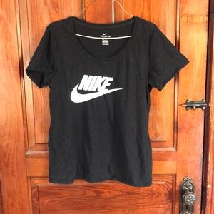 Nike swoosh tee